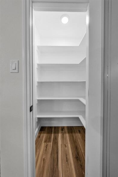 Building Photo - 313 County Rd 805A