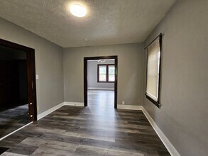 Building Photo - 3 bedroom Townhome for rent in Mt Washington!