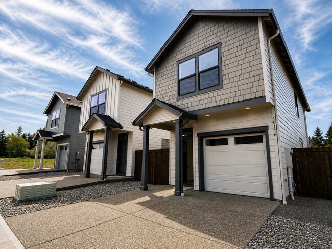 Building Photo - 10116 NE 45th Ct