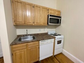 Building Photo - 1318 Commonwealth Ave