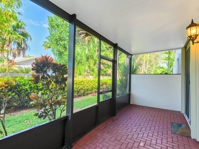 Building Photo - 9719 Darlington Pl