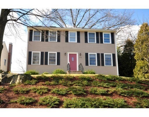 Building Photo - 298 Mystic St