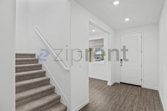 Building Photo - 3284 Oak Trl Dr