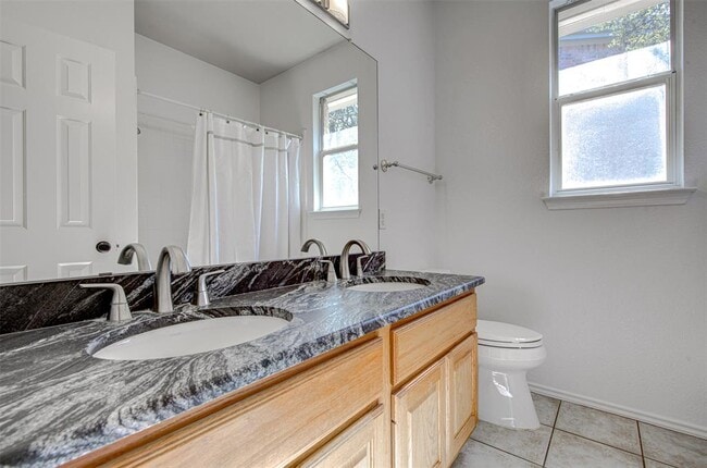 Building Photo - 11817 Watercrest Ct