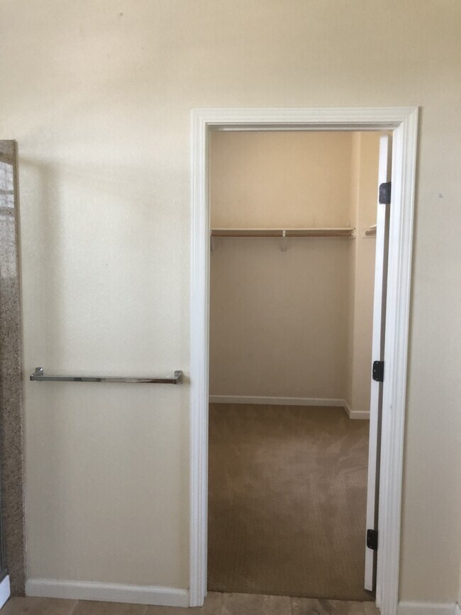 Building Photo - 6939 Santero Way