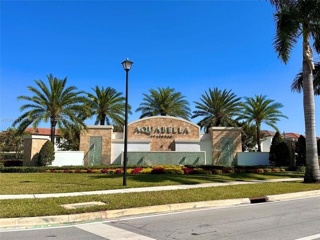 Building Photo - 11423 West 33rd Ct