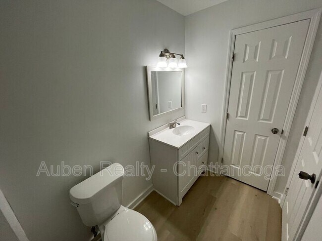 Building Photo - 1422 Stratton Pl Dr