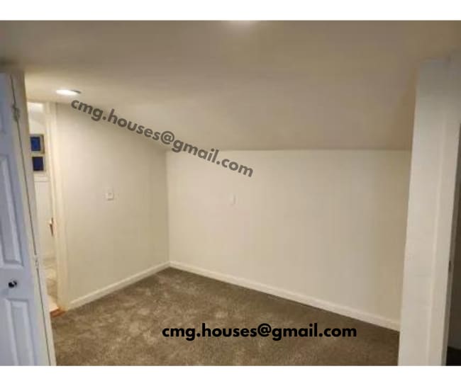 Building Photo - 14602 Portland Ave SW