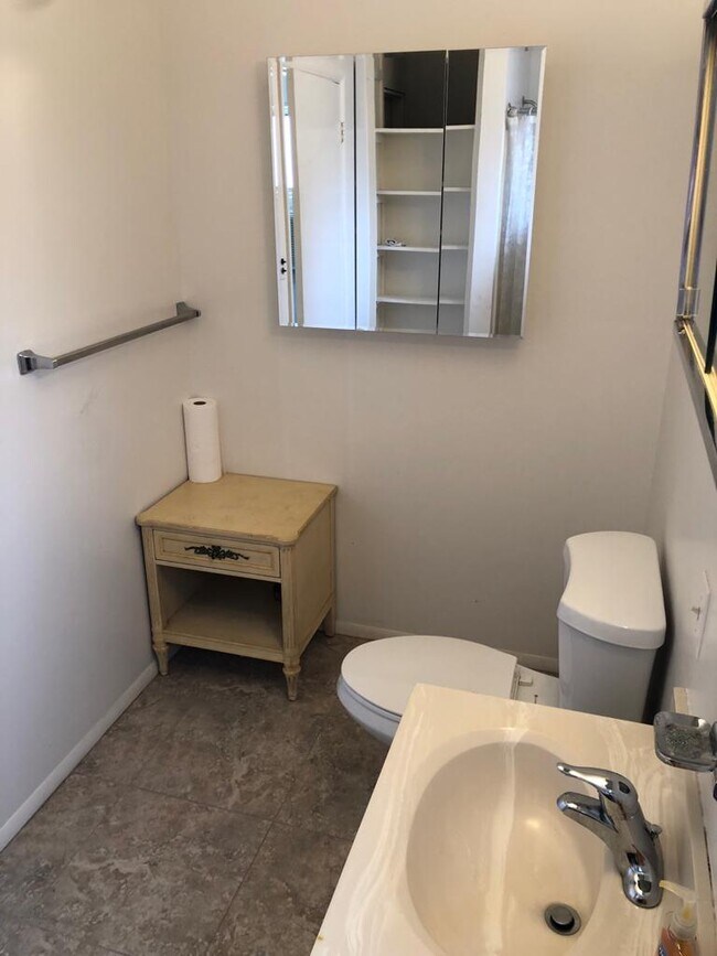 1771 W Dyer Rd 1771 W Dyer Rd Pahrump NV 89048 Apartment Finder