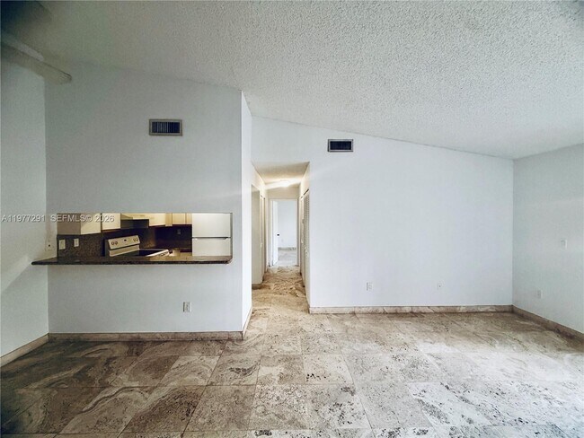 Building Photo - 8811 SW 123rd Ct