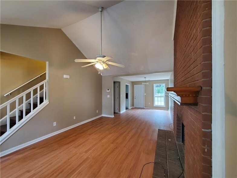 Building Photo - 2622 Country Trace SE