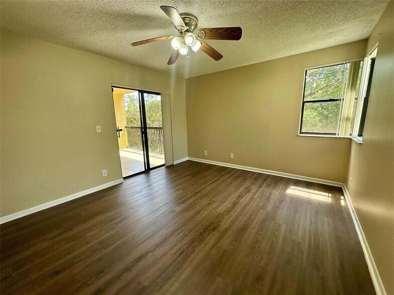 Building Photo - 5701 Riverside Dr
