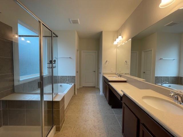 Building Photo - 3207 Treyburn Ln
