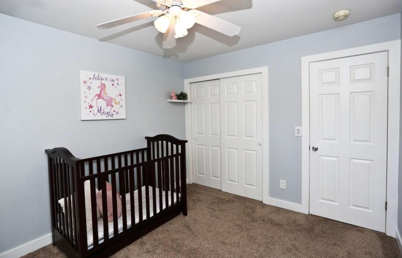 Guest Master Bedroom - 277 Hidden Creek Ct
