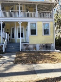 Building Photo - 32 SE 9th Ave