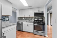 Building Photo - 6085 Majors Ln