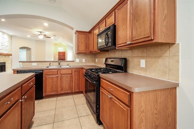 Building Photo - 5018 Creekbridge Ct