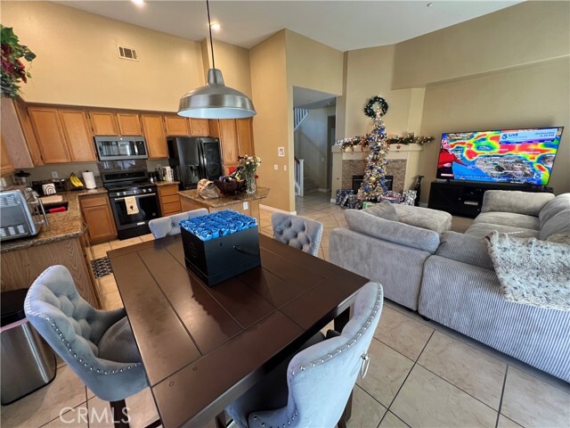 Building Photo - 1823 Church St