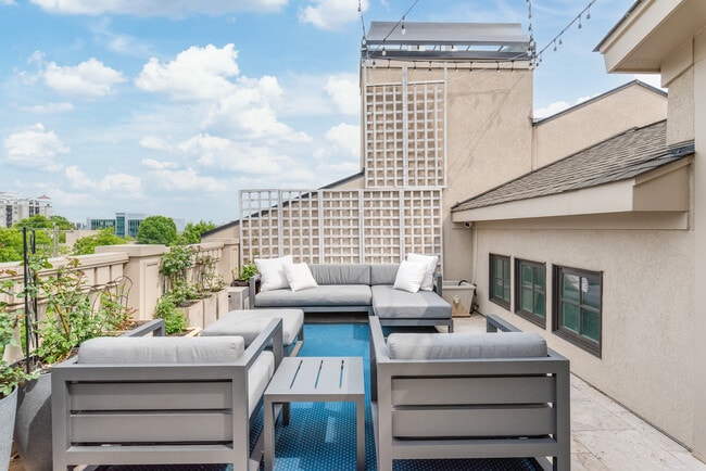 4th Floor Patio - 112 E Carson Blvd