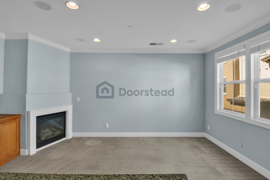 Building Photo - 508 Solomon Ter