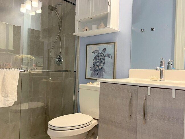 Building Photo - 10711 Aqua Ct