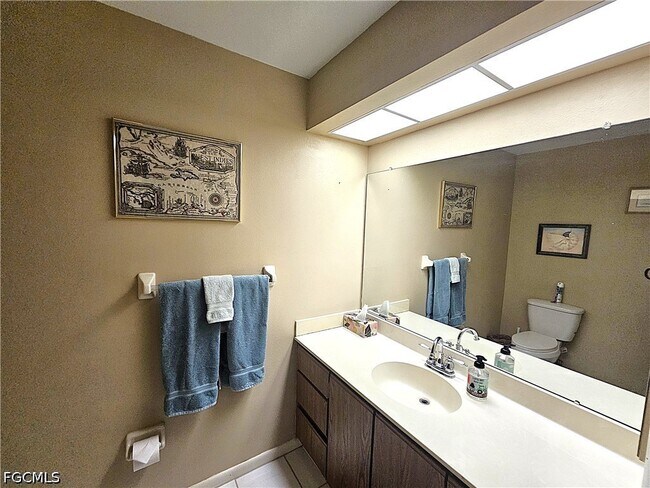 Building Photo - 6824 Sandtrap Dr