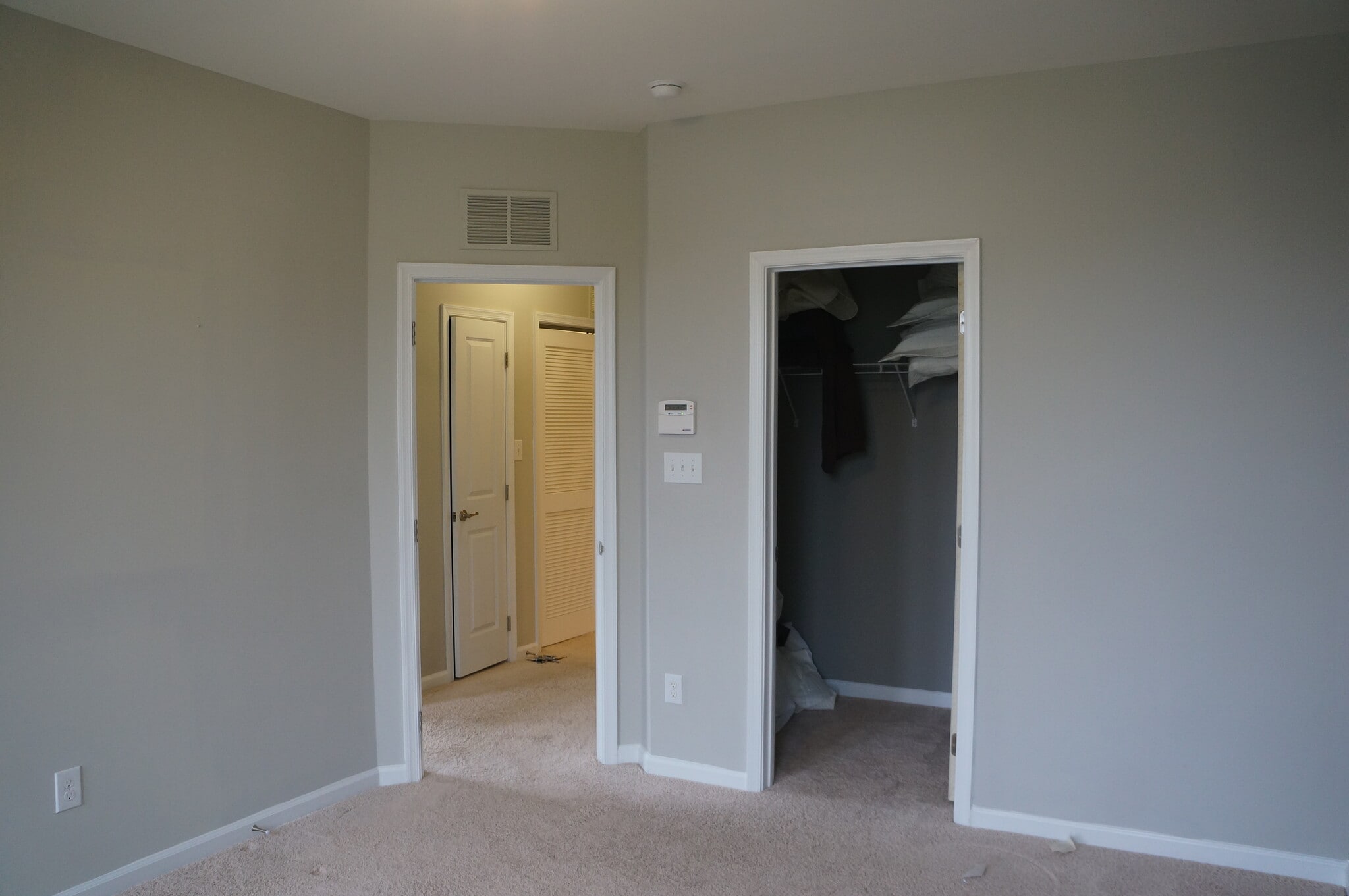 Walk-in Closet - 151 Kyle Dr