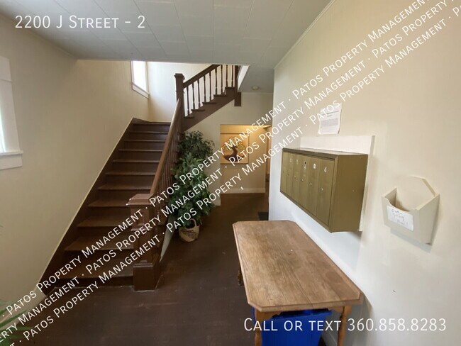 Building Photo - 2200 J St