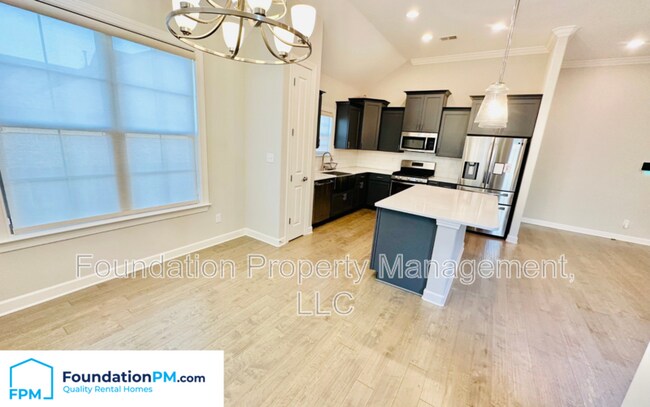 Building Photo - 2257 Applemill Dr