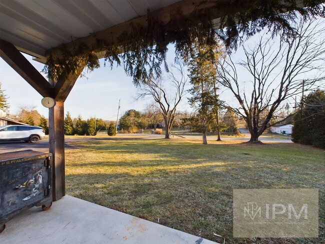 Building Photo - Beautiful 3 Bedroom, 2 Bath Home in Eastern York School District!