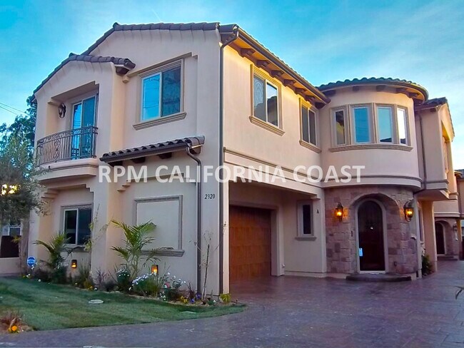 Primary Photo - 2320 Marshallfield Ln