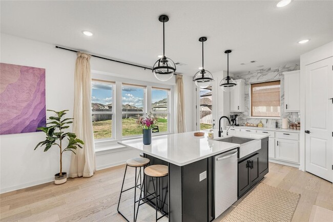 Building Photo - 516 Ahern Ct