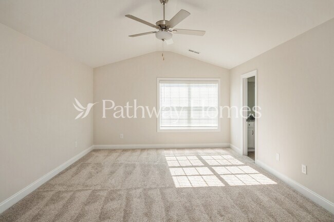 Building Photo - 173 Brixham Lp