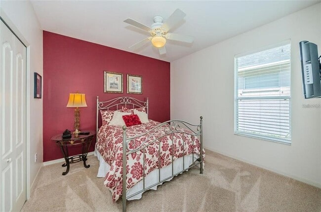 Building Photo - 18235 Fall Creek Dr