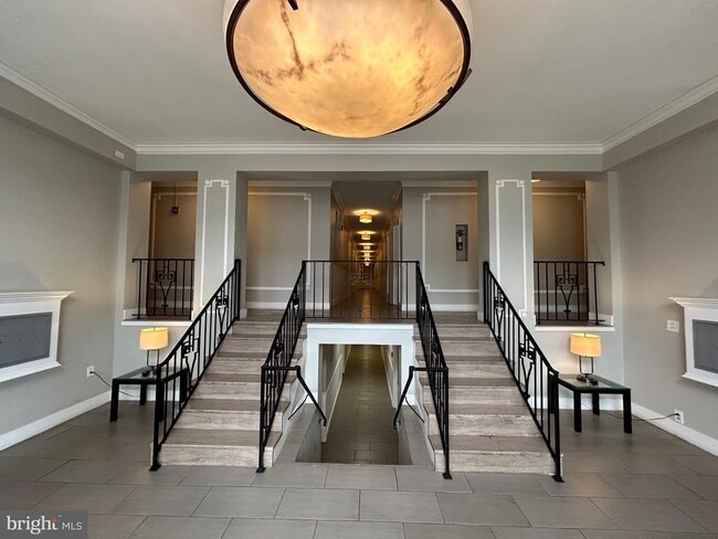 Building Photo - 939 Longfellow St NW