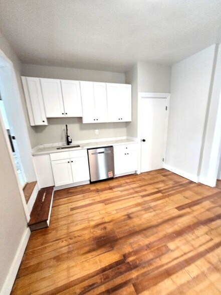 Building Photo - 89 Armistice Blvd