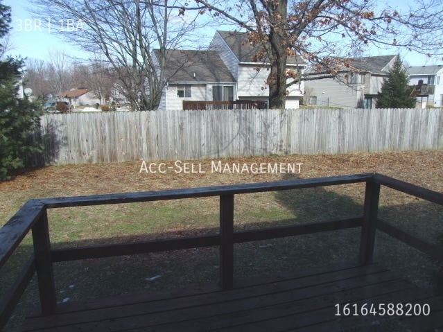 Building Photo - 5798 Christie Ave SE