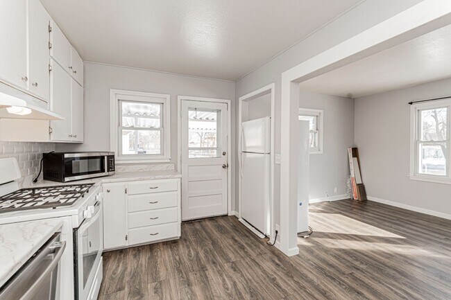 Building Photo - Please View 3D Virtual Walk-Through Before Scheduling a Showing