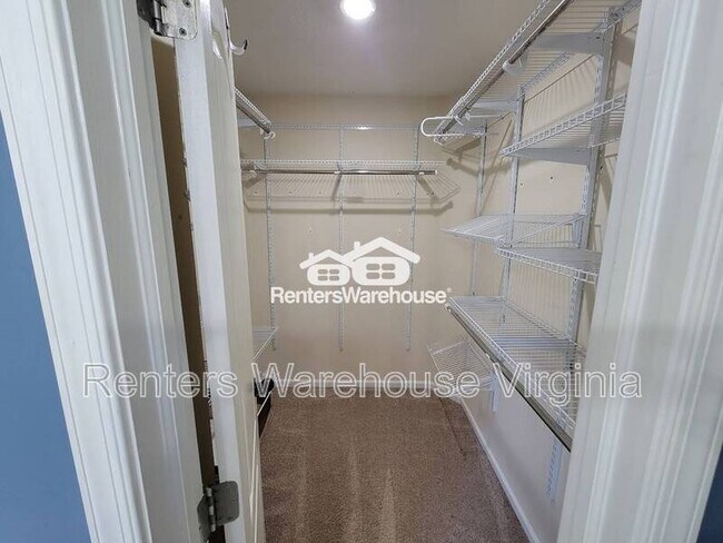 Building Photo - 2135 Sunset Maple Ln