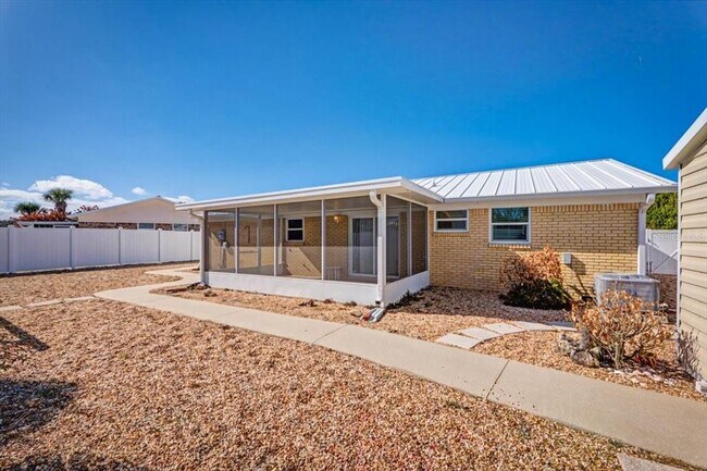 Building Photo - 3 Edmond Ct