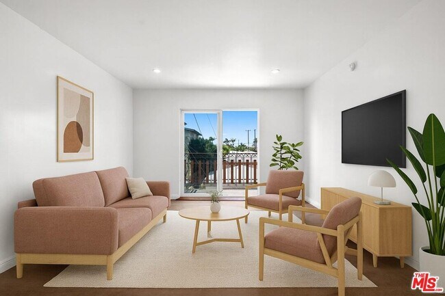 Primary Photo - 616 Sunset Ave