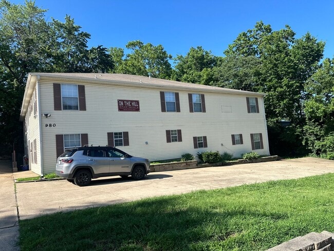 Primary Photo - Available Now! 1 Bedroom, 1 Bathroom groun...