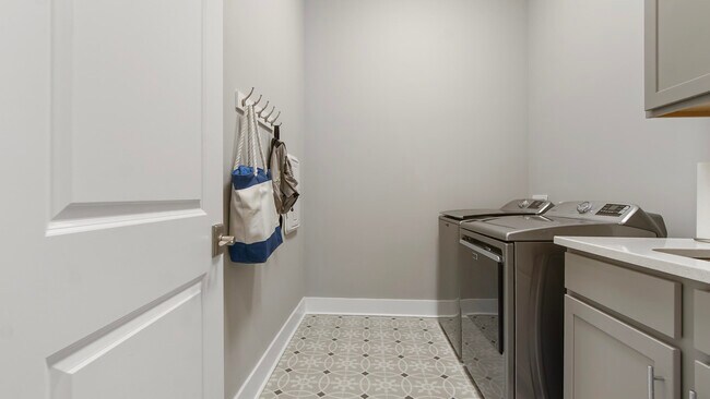 Building Photo - 1866 Pathways Drive