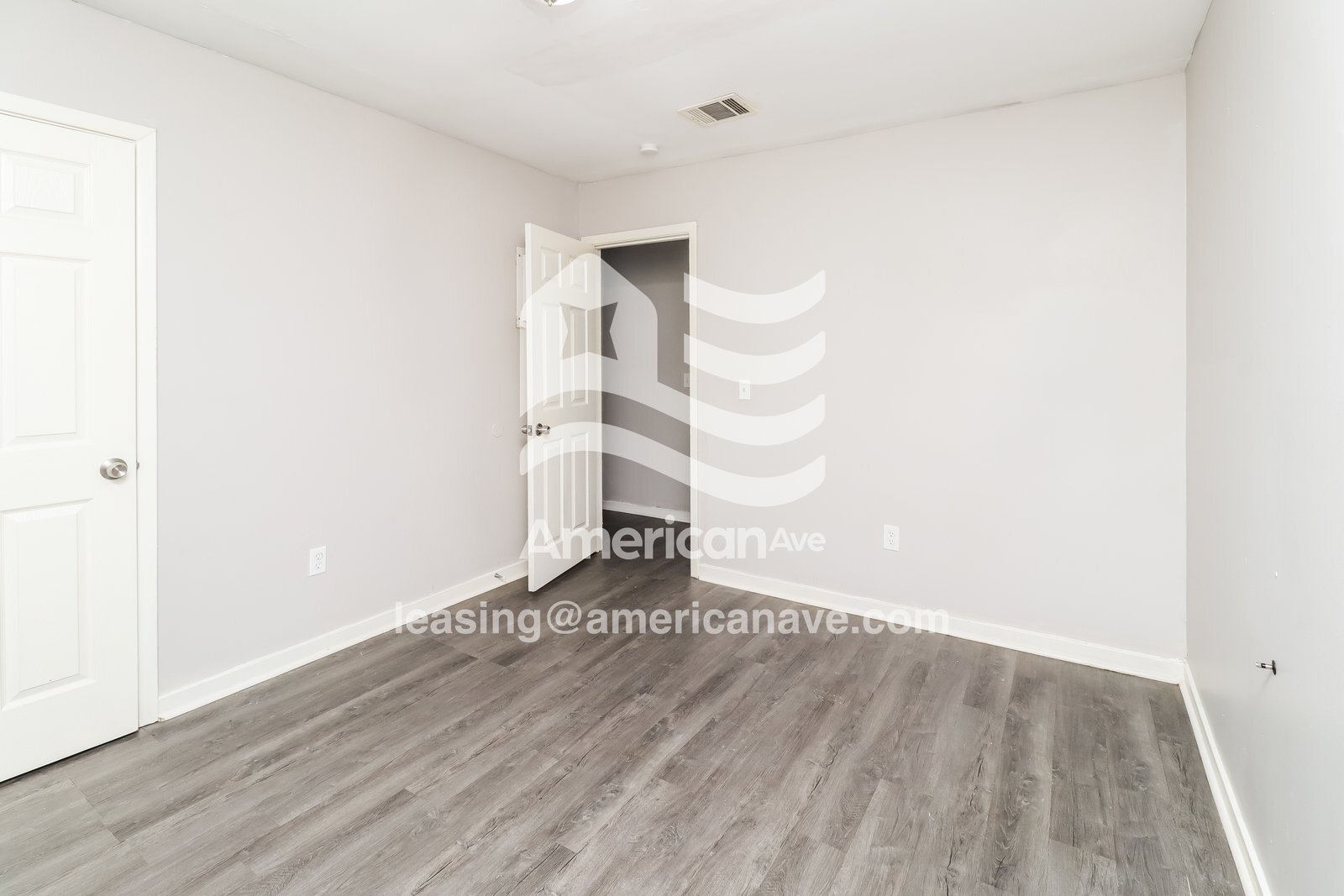 Building Photo - 5341 Brookhollow Dr