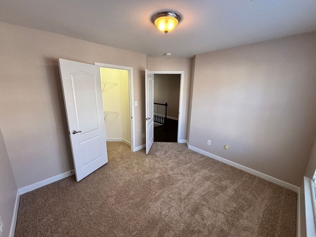 Building Photo - Stunning 5-Bedroom House near Stallings with Fenced in Yard