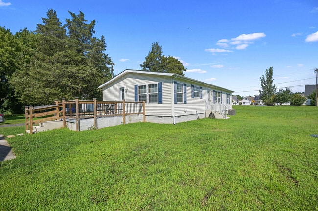 Primary Photo - 3992 Midstate Rd