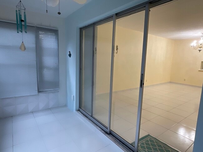 Sunroom - 2900 NW 47th Terrace