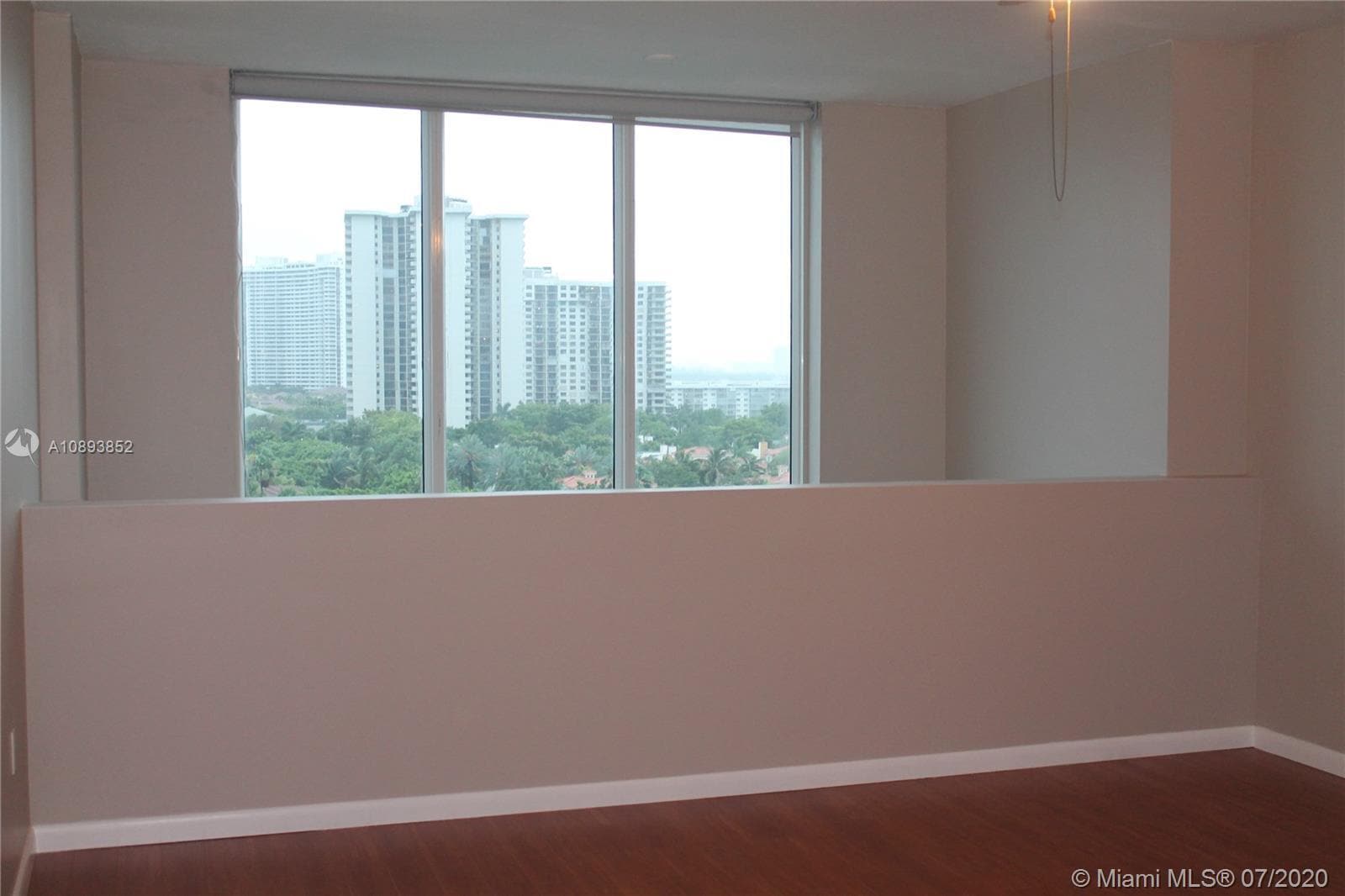 Building Photo - 3000 NE 188th St