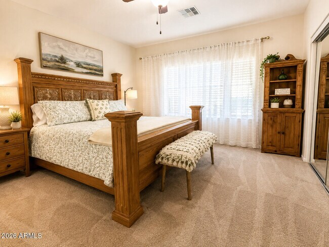 Building Photo - 39820 N Mill Creek Ct