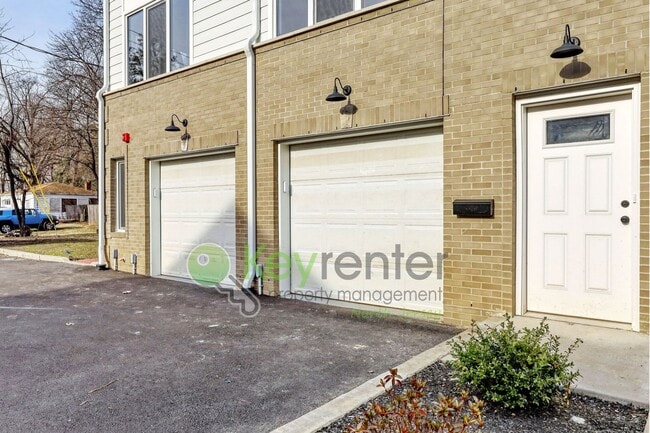 Building Photo - Modern New Construction 3 Bedroom Townhome with Garage & Driveway — First Occupancy!